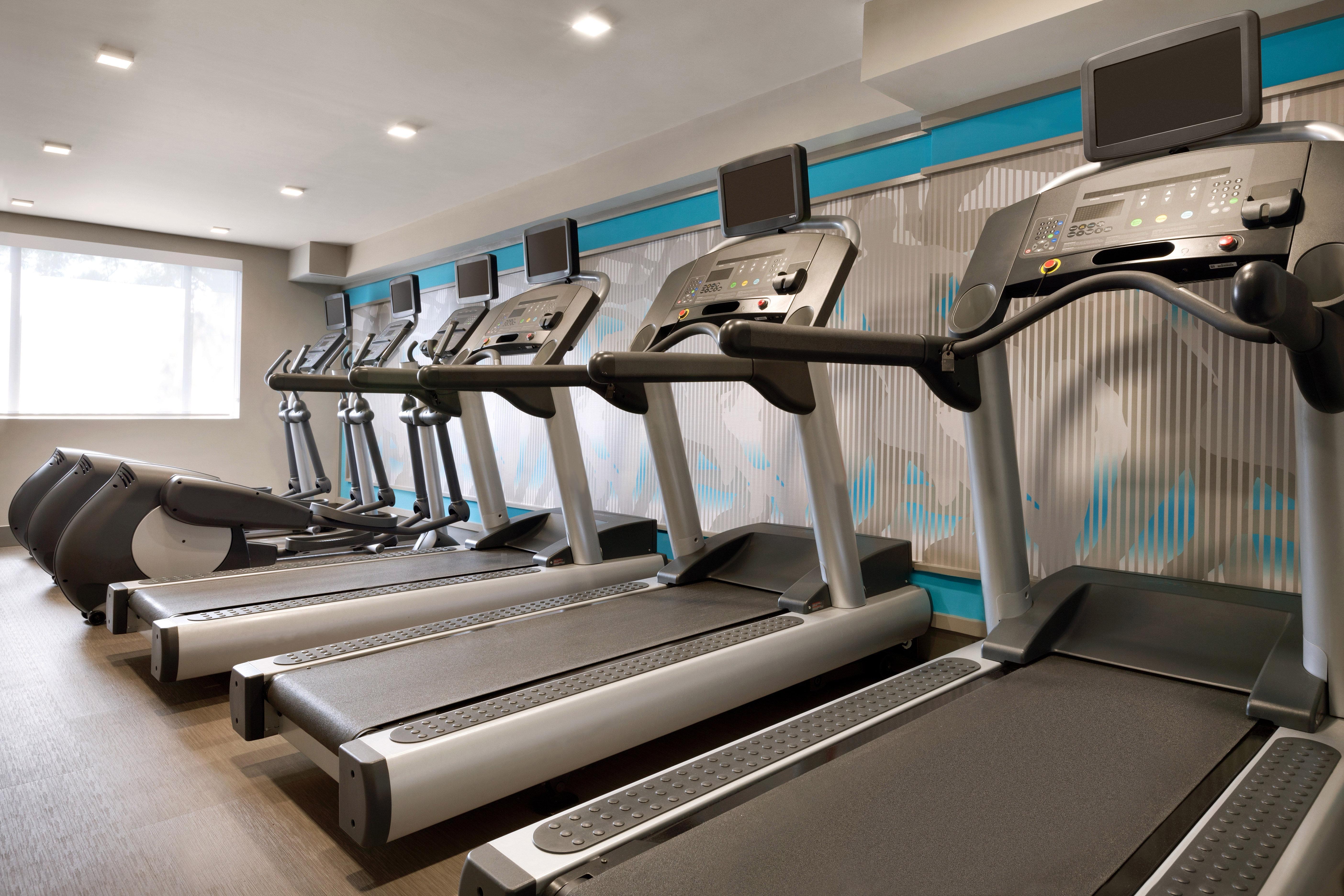 Crowne Plaza Philadelphia King Of Prussia Hotel Екстериор снимка