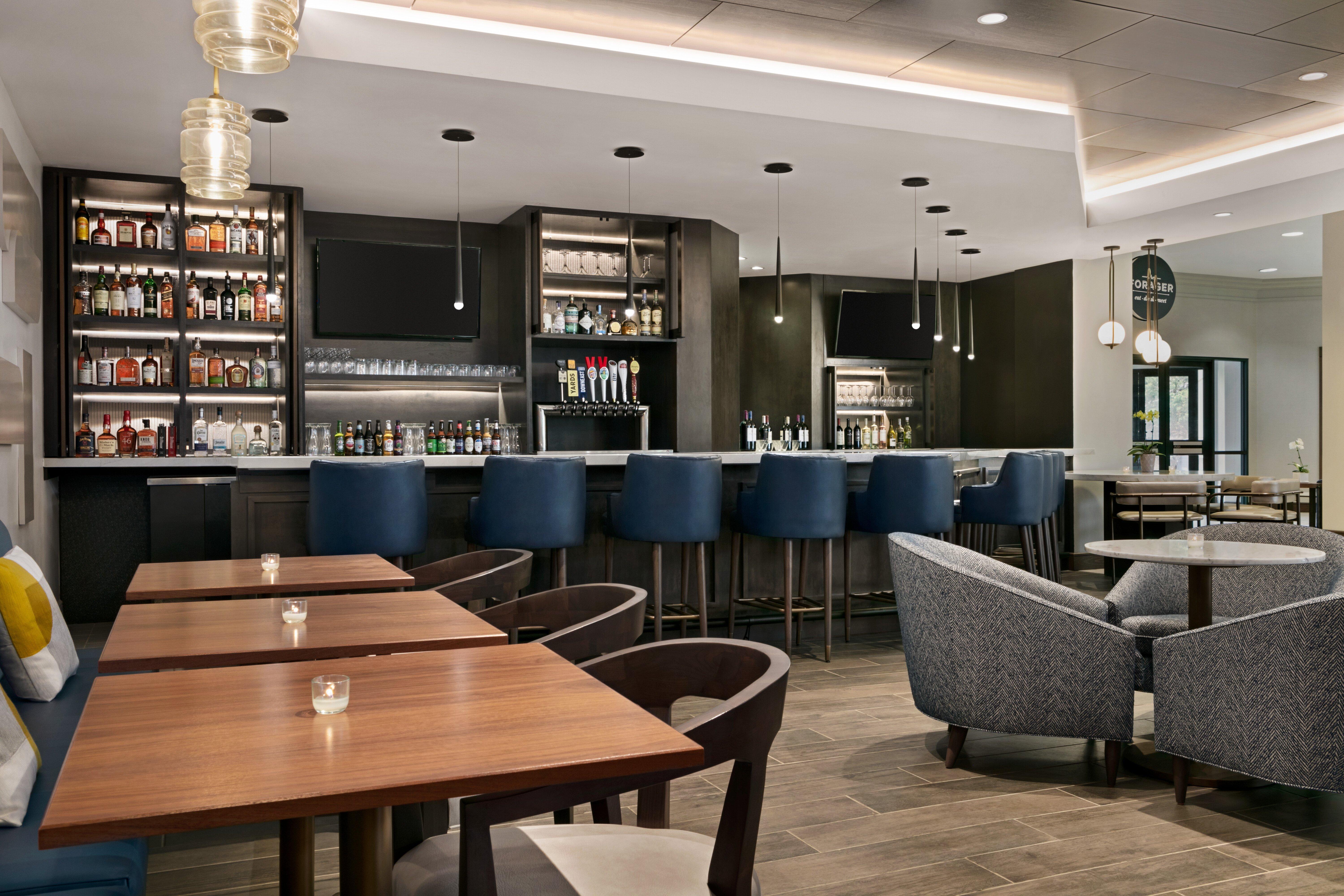 Crowne Plaza Philadelphia King Of Prussia Hotel Екстериор снимка
