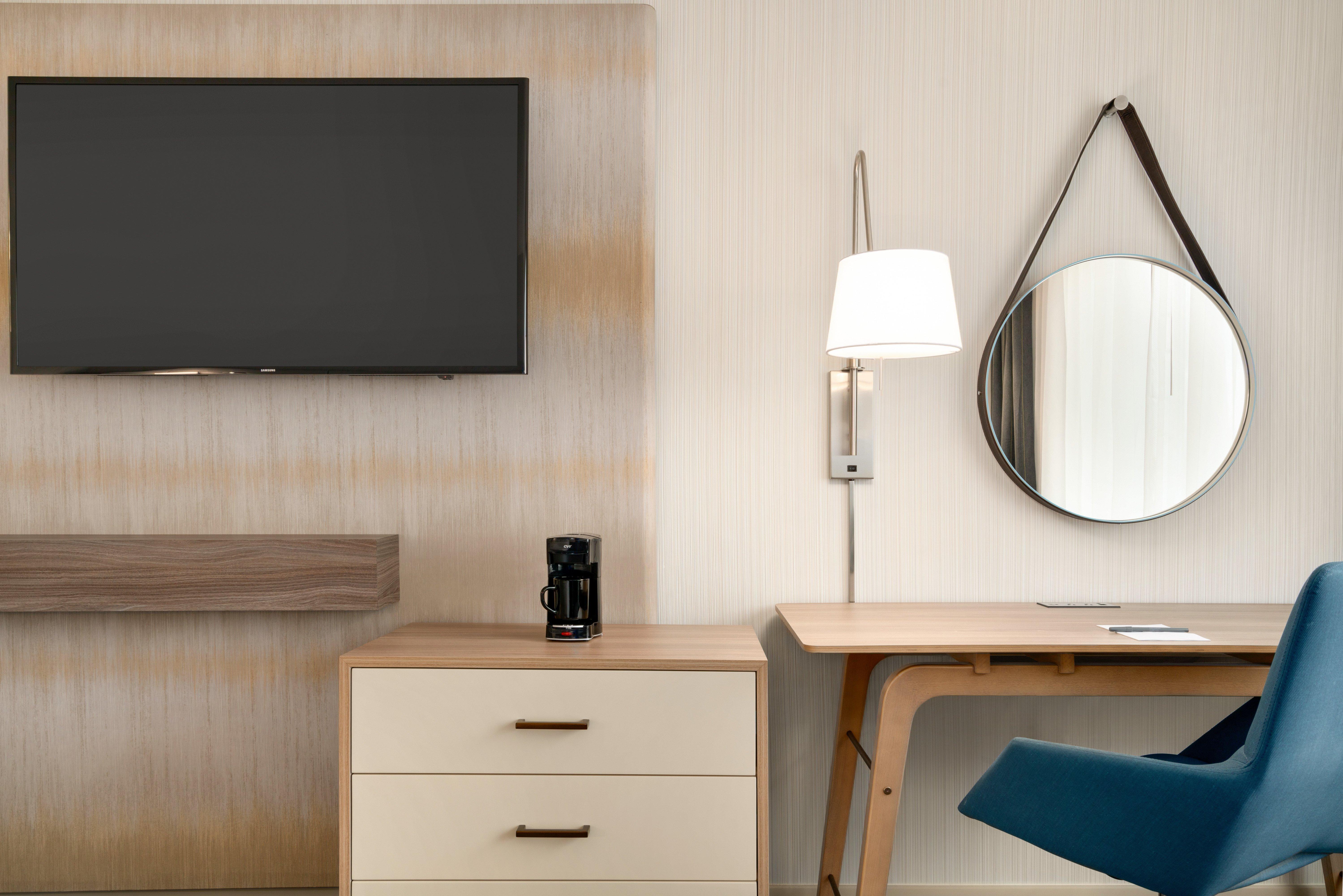 Crowne Plaza Philadelphia King Of Prussia Hotel Екстериор снимка